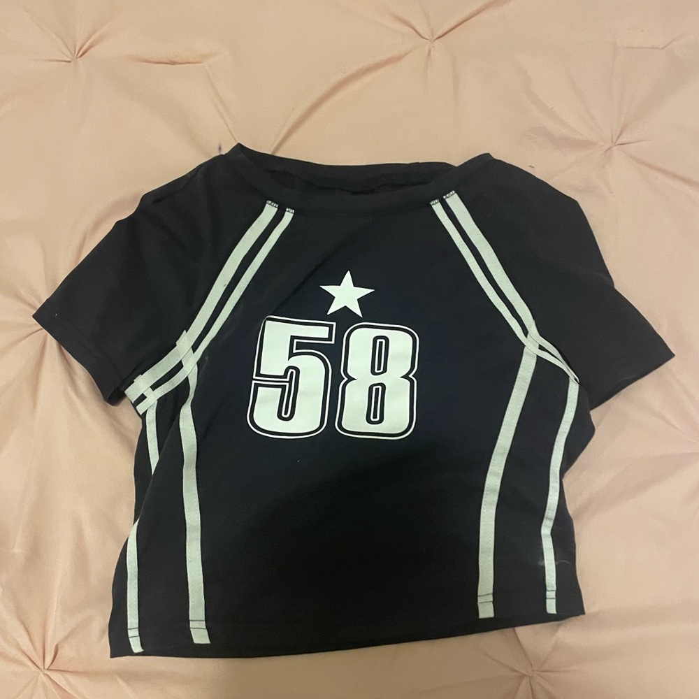 SHEIN Black and White Star Graphic Tee